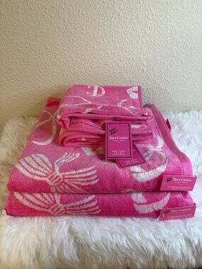 Juicy Couture Love Juicy Pink Bow Lip Print Heart Bath Hand Towel Set 4PC NWT